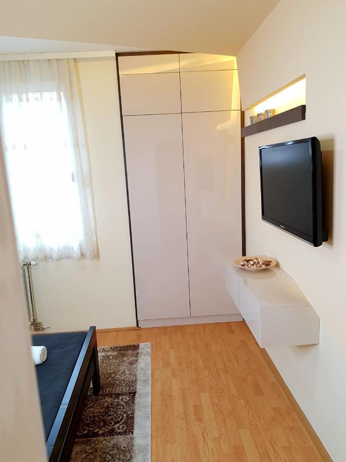 Apartman Harmony Σμεντέρεβο Εξωτερικό φωτογραφία