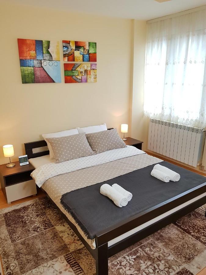 Apartman Harmony Σμεντέρεβο Εξωτερικό φωτογραφία